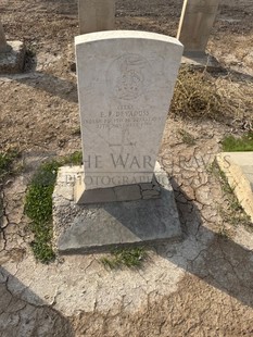 BAGHDAD (NORTH GATE) WAR CEMETERY - DEVADOSS, E P
